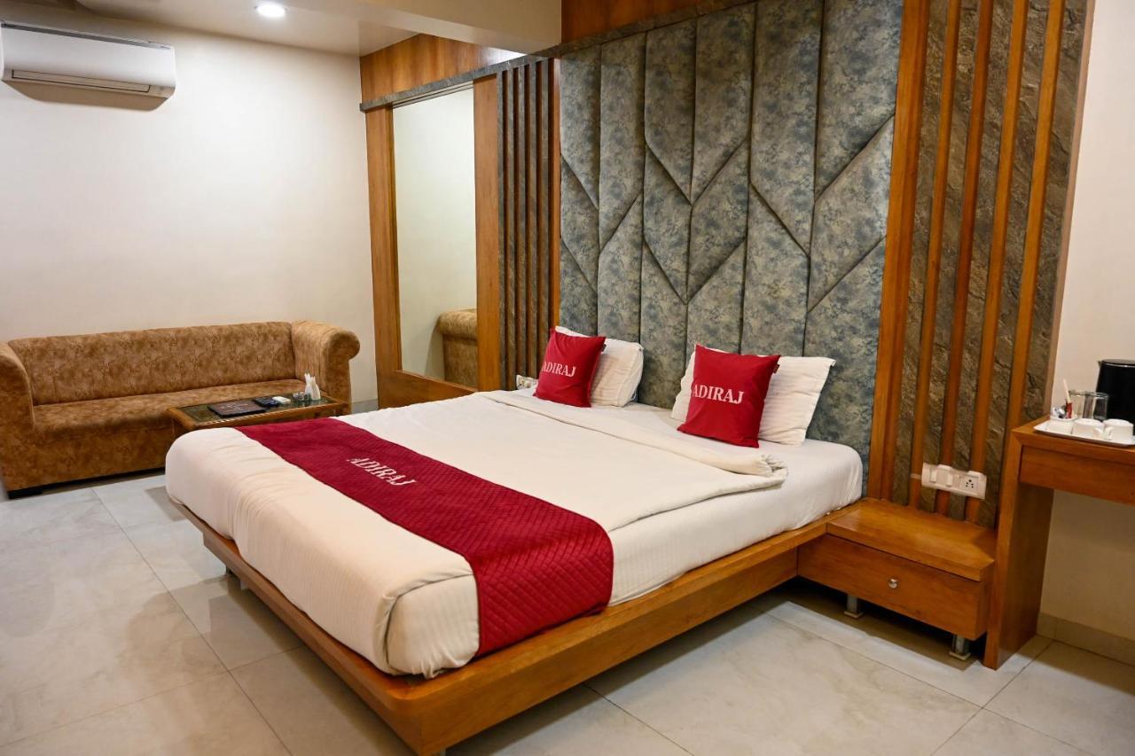 Hotel Adiraj Residency Navi Mumbai Zewnętrze zdjęcie
