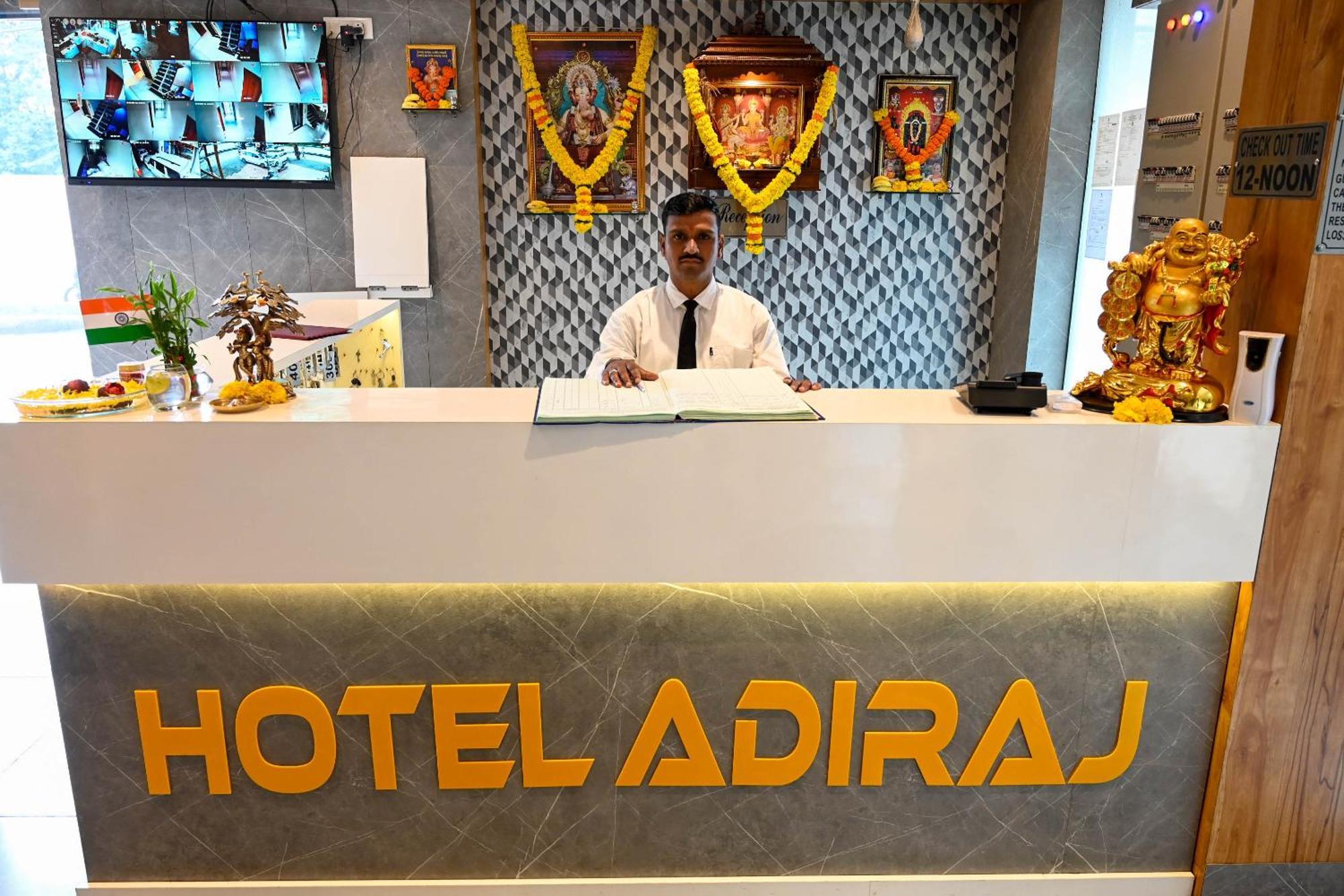 Hotel Adiraj Residency Navi Mumbai Zewnętrze zdjęcie