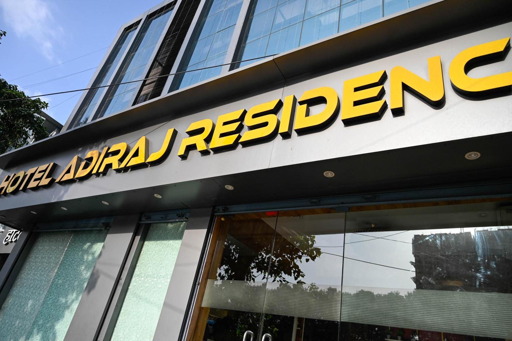 Hotel Adiraj Residency Navi Mumbai Zewnętrze zdjęcie