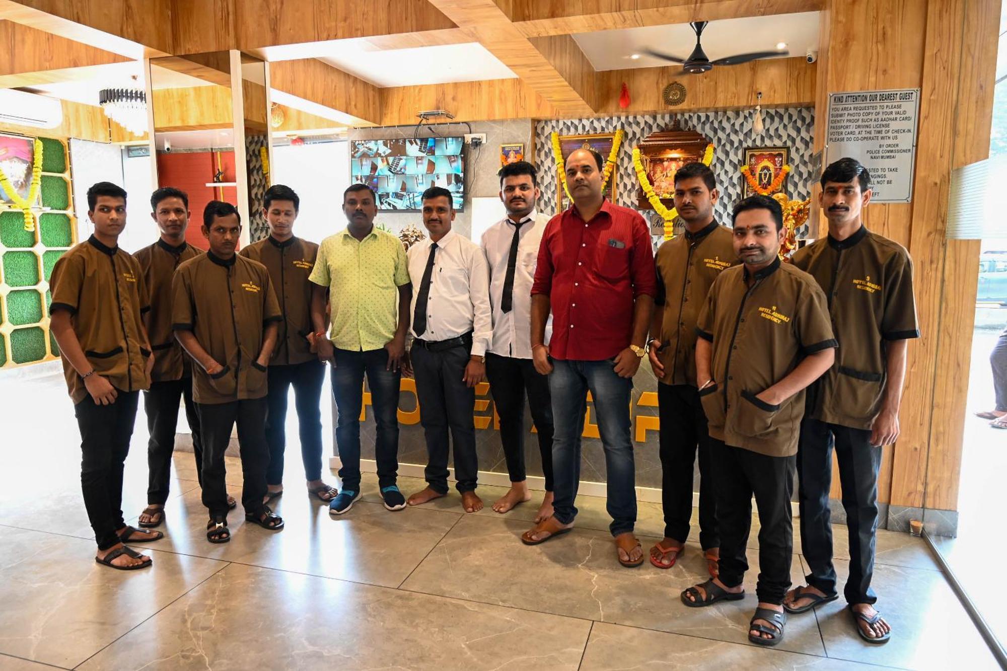 Hotel Adiraj Residency Navi Mumbai Zewnętrze zdjęcie