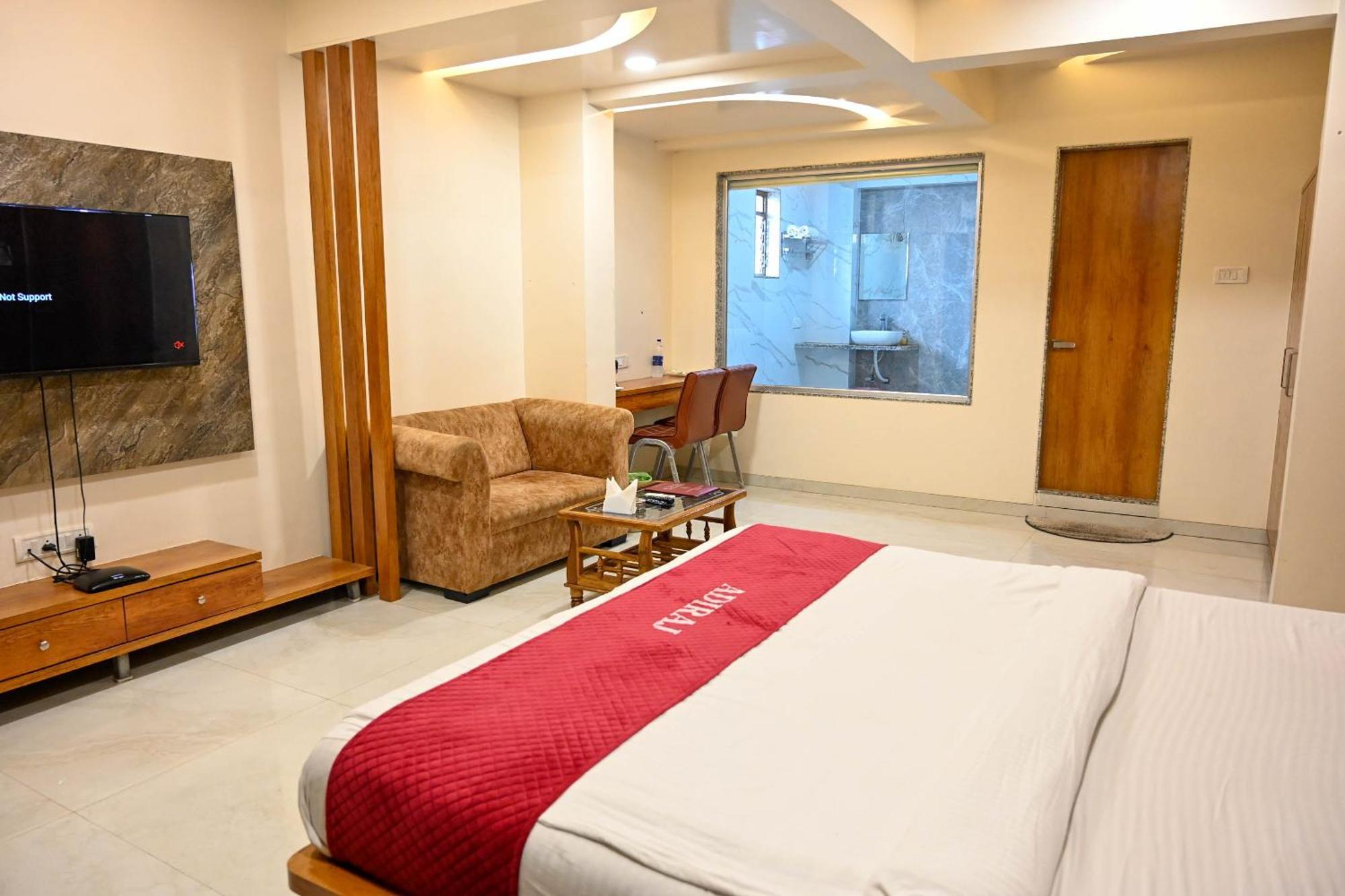 Hotel Adiraj Residency Navi Mumbai Zewnętrze zdjęcie