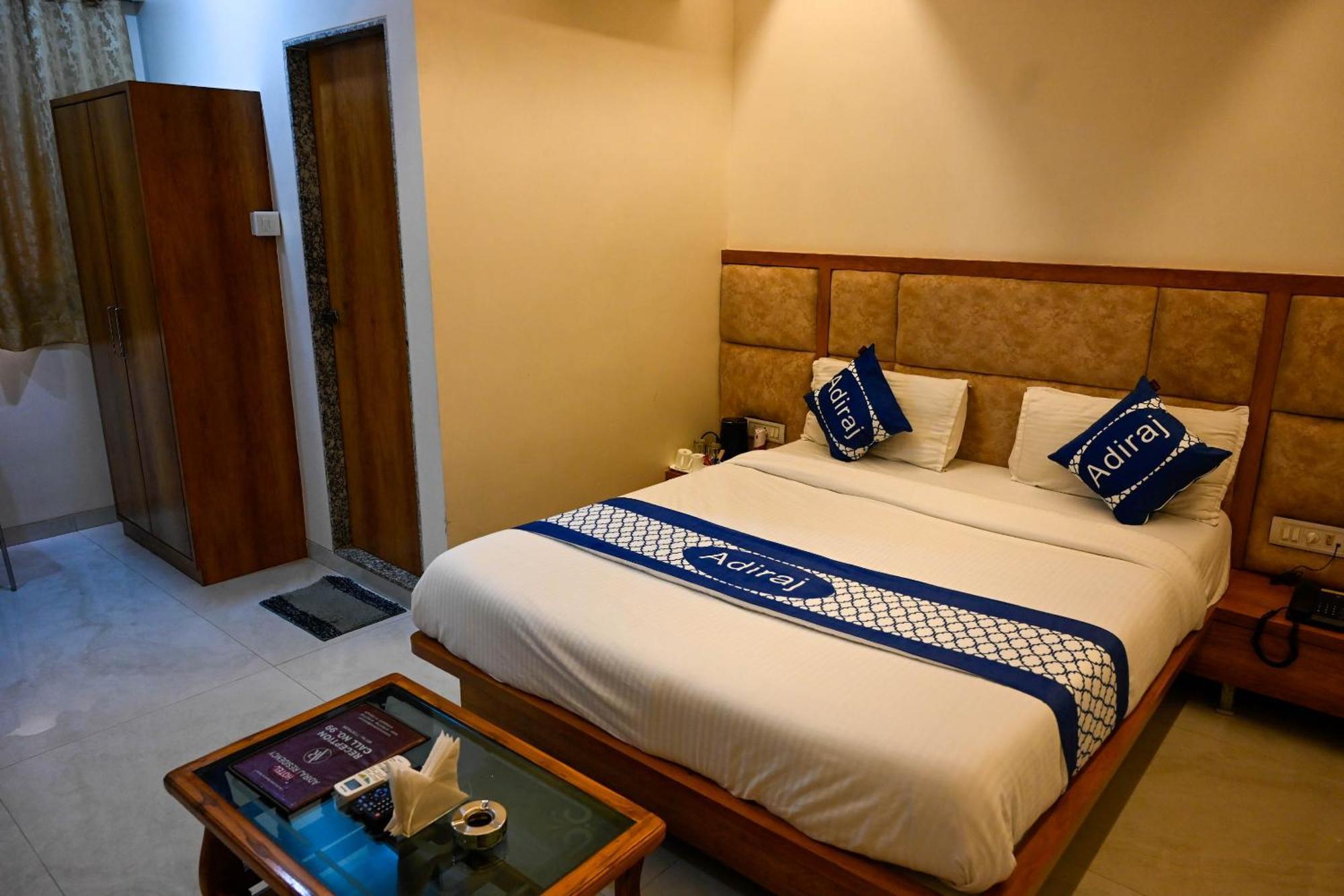 Hotel Adiraj Residency Navi Mumbai Zewnętrze zdjęcie